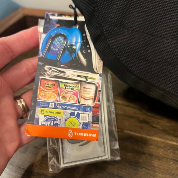 Timbuk2 Medium Extra Credit Medium Messenger Bag - Bell's Brewery Logo - Picture 7 of 8